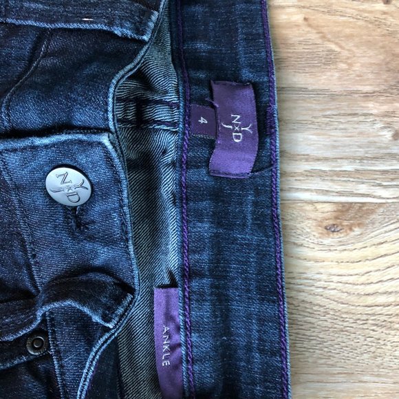 NYDJ Not Your Daughter's Jean. Women's Size 4 - Picture 5 of 6